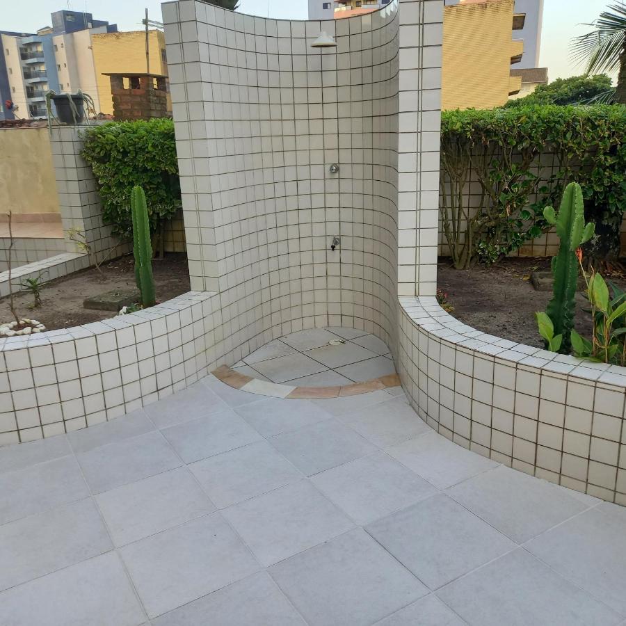 Otimo Apartamento Condominio Frente A Praia Mongagua Luaran gambar