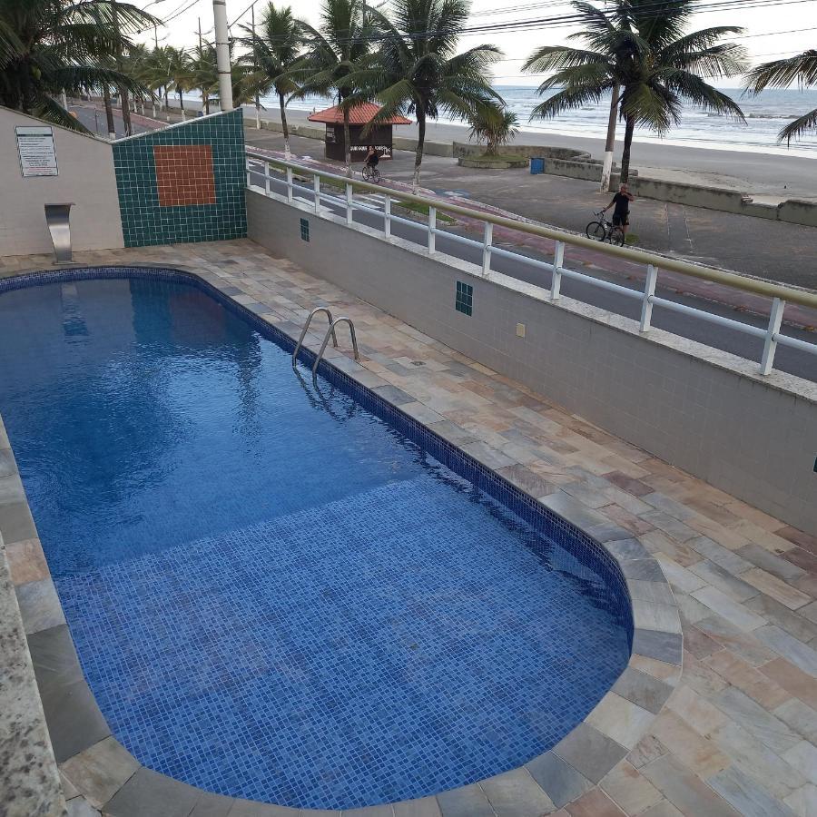 Otimo Apartamento Condominio Frente A Praia Mongagua Luaran gambar